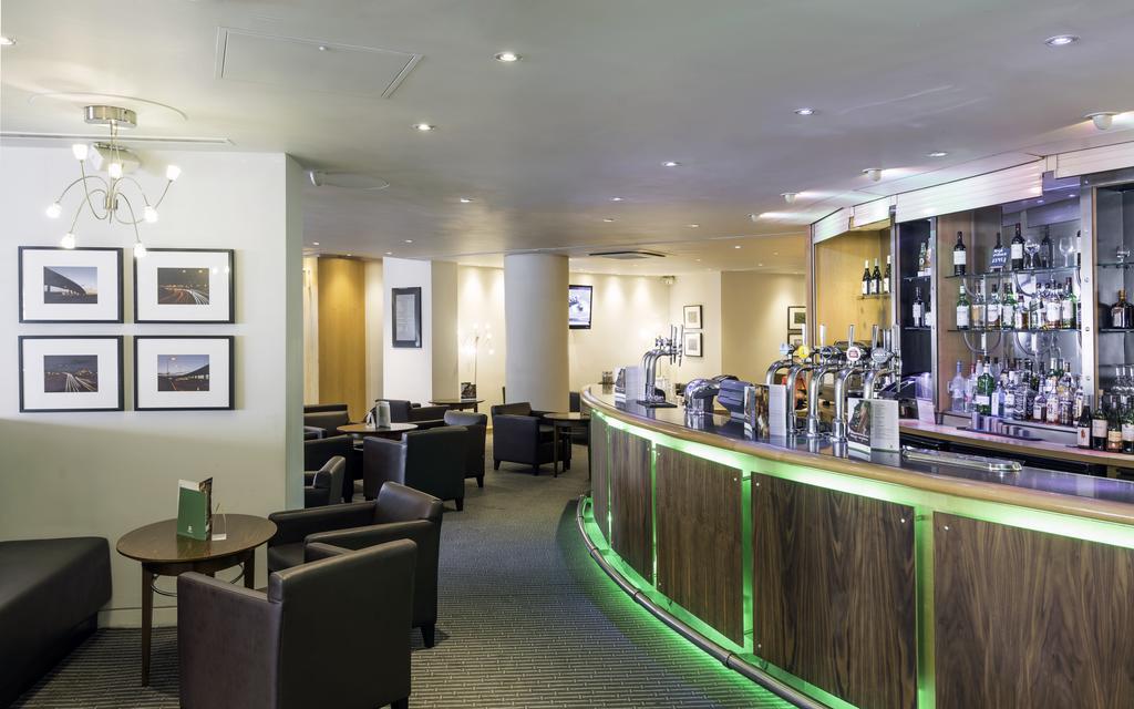 Western London Heathrow Ariel 4*